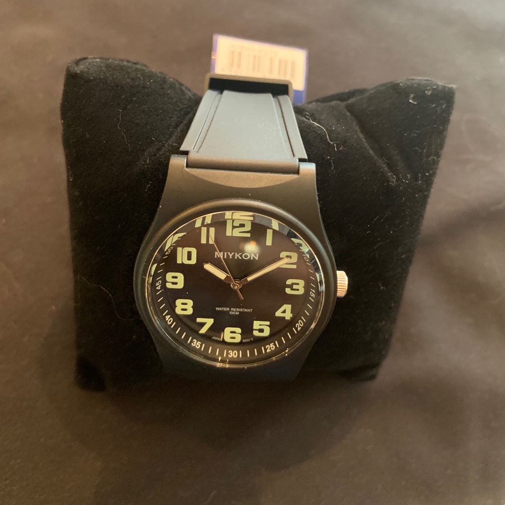 Miykon waterproof watch